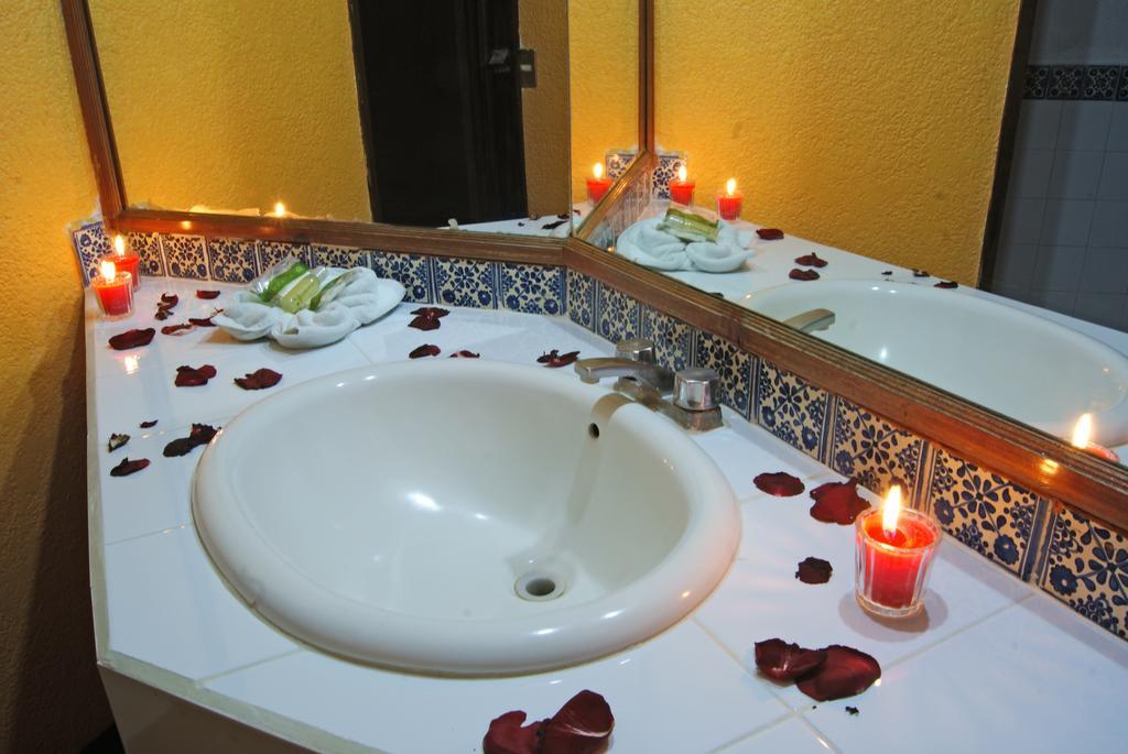 Hotel Plaza Santo Domingo San Cristobal de las Casas Phòng bức ảnh