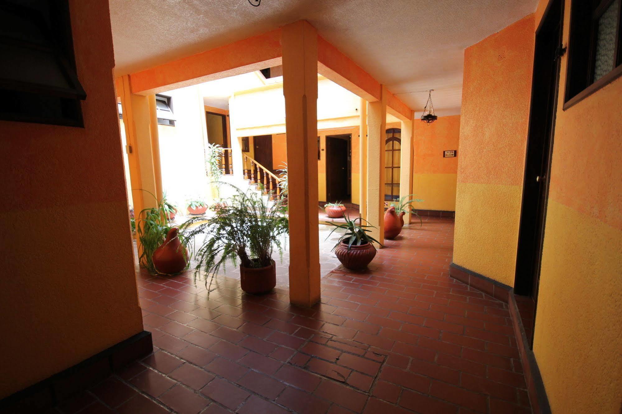 Hotel Plaza Santo Domingo San Cristobal de las Casas Ngoại thất bức ảnh